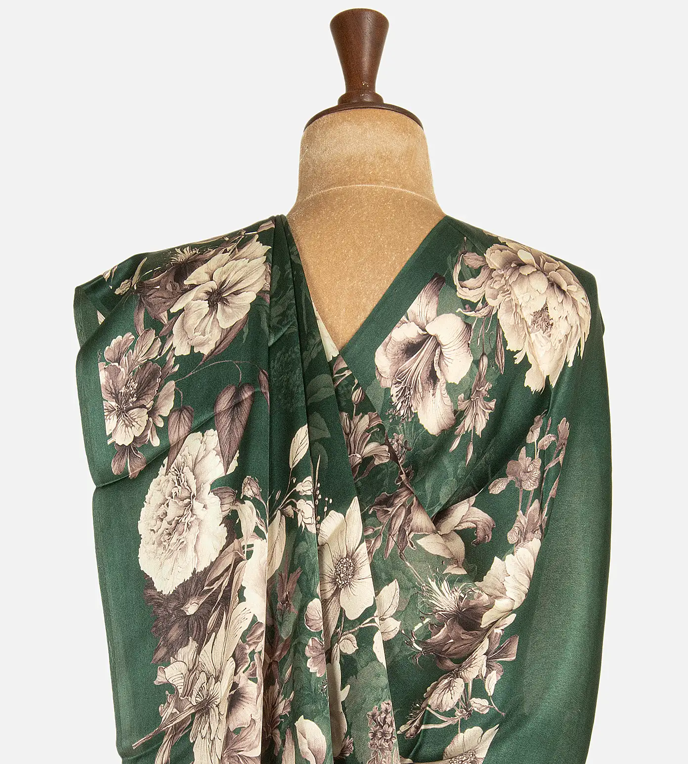 green-satin-crepe-d11134972-c