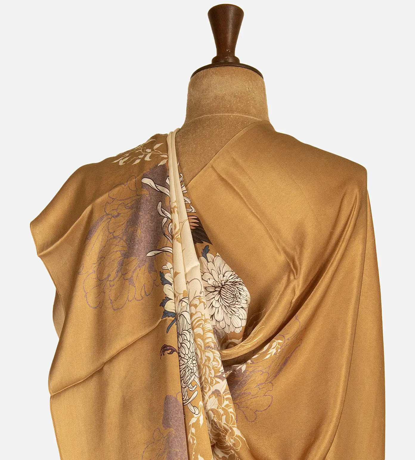 light-beige-satin-crepe-saree-d11134983-c