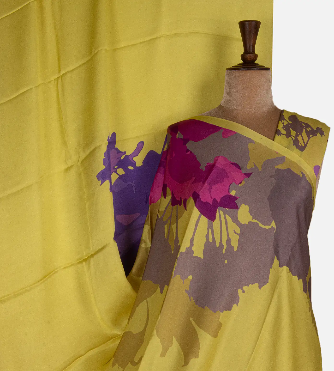 light-green-satin-crepe-saree-d11134968-a