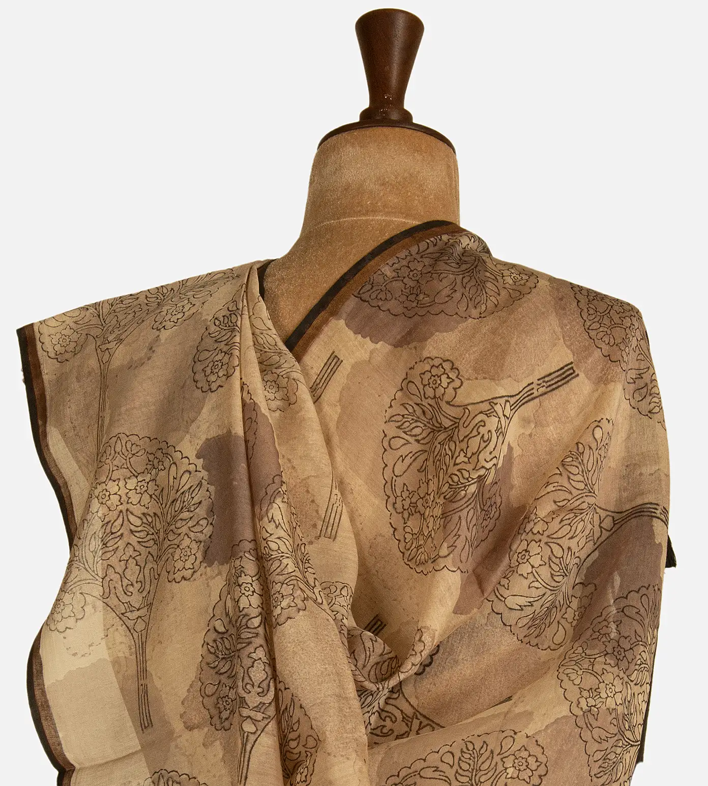 beige-chanderi-cotton-saree-d10134576-c