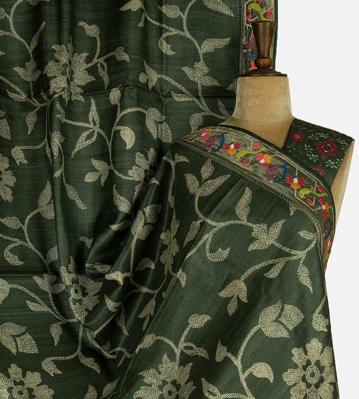 green-tussar-saree-d08119253-a
