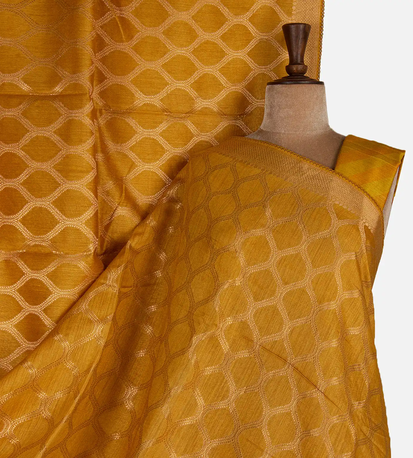 yellow-tussar-saree-d09124096-a