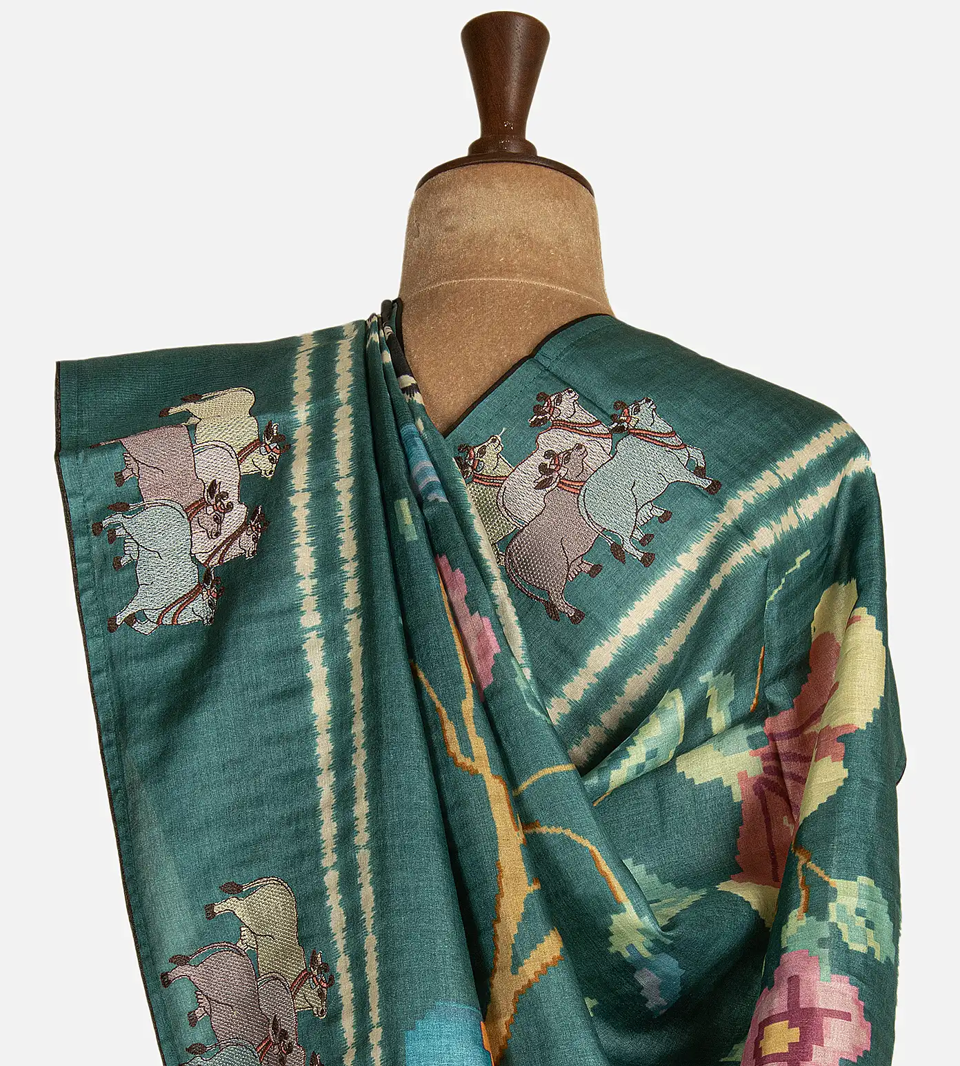 elephant-grey-tussar-saree-d09125719-c