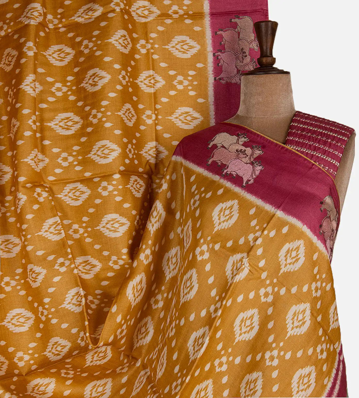 yellow-tussar-saree-d08118965-a