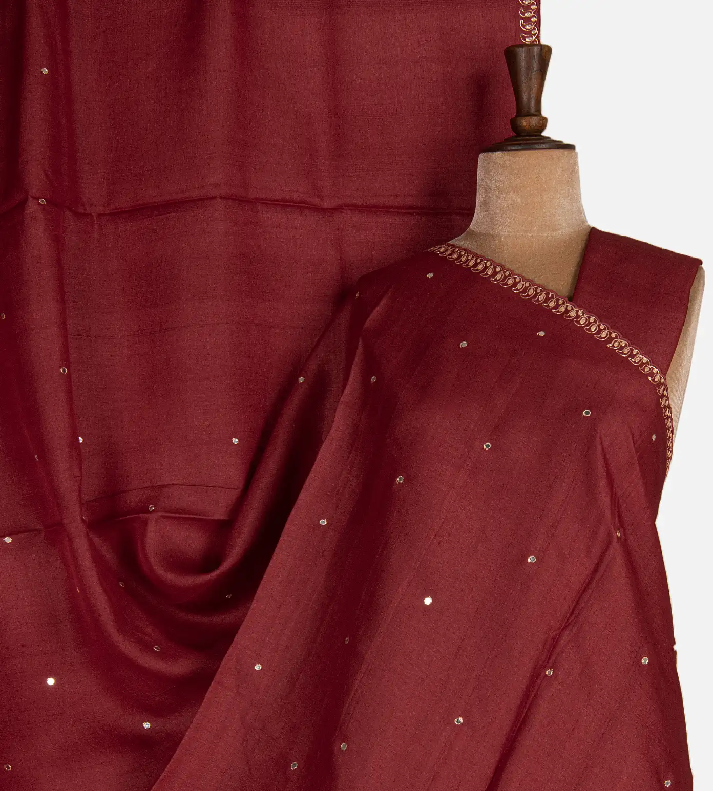 maroon-tussar-saree-d0293088-a
