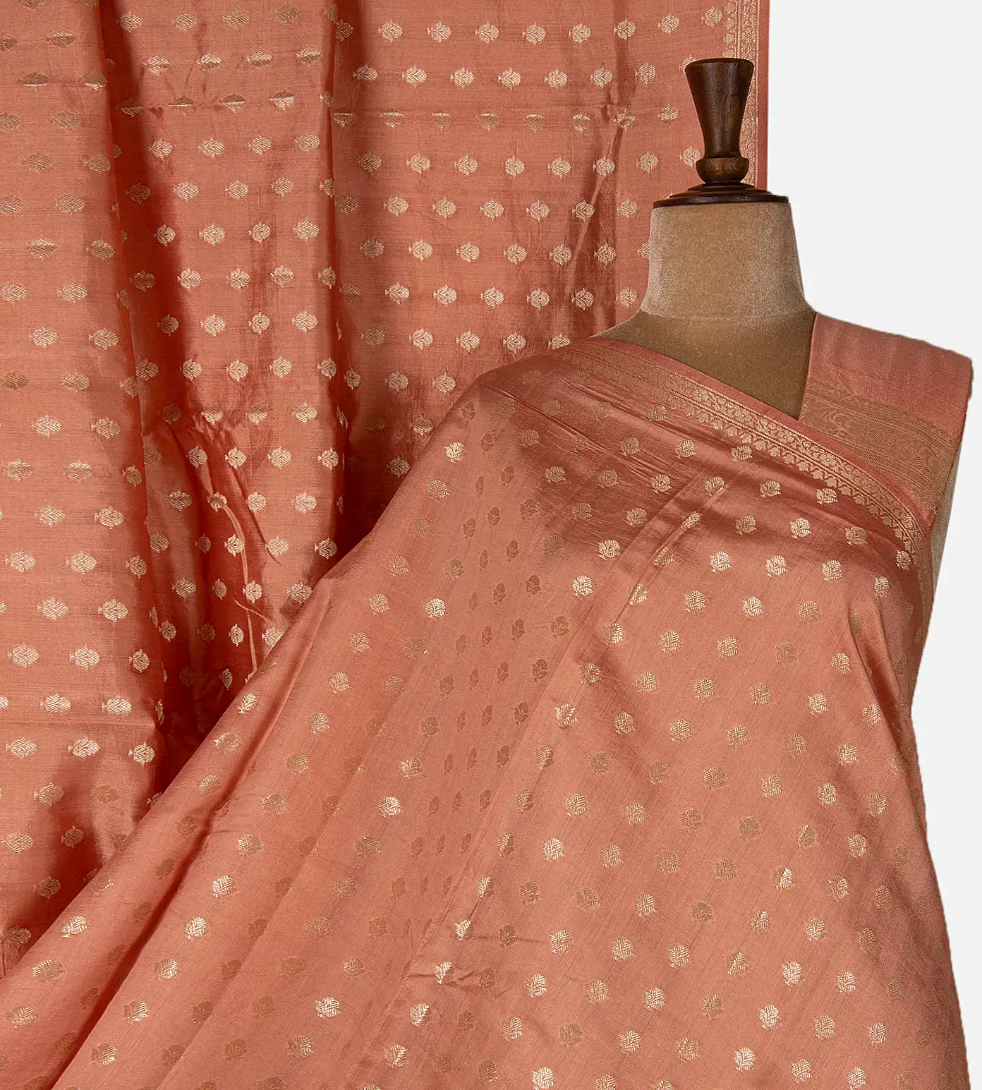 peach-chaniya-silk-saree-d09123061-a