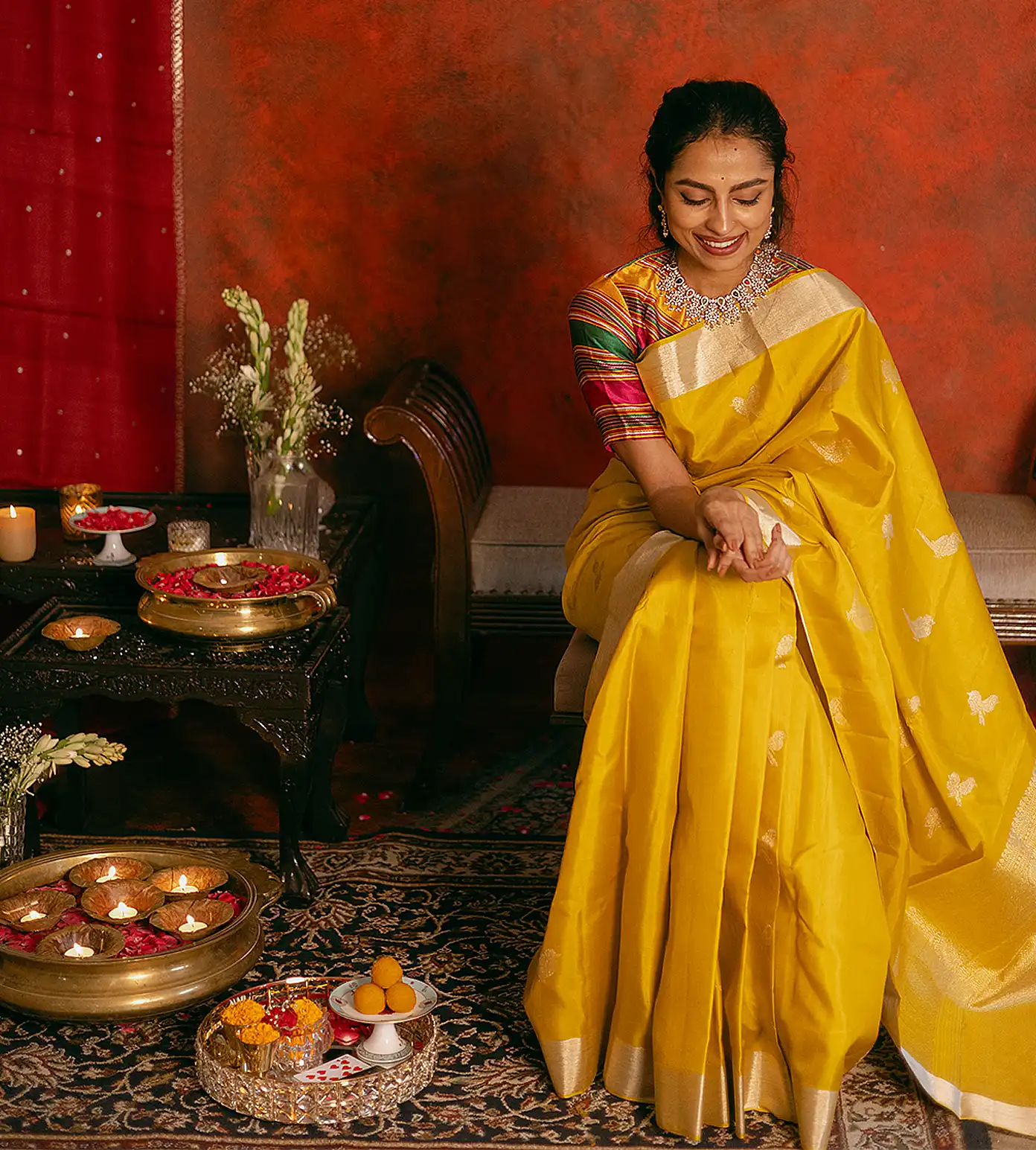 yellow-kanchipuram-silk-saree-d11136968-d