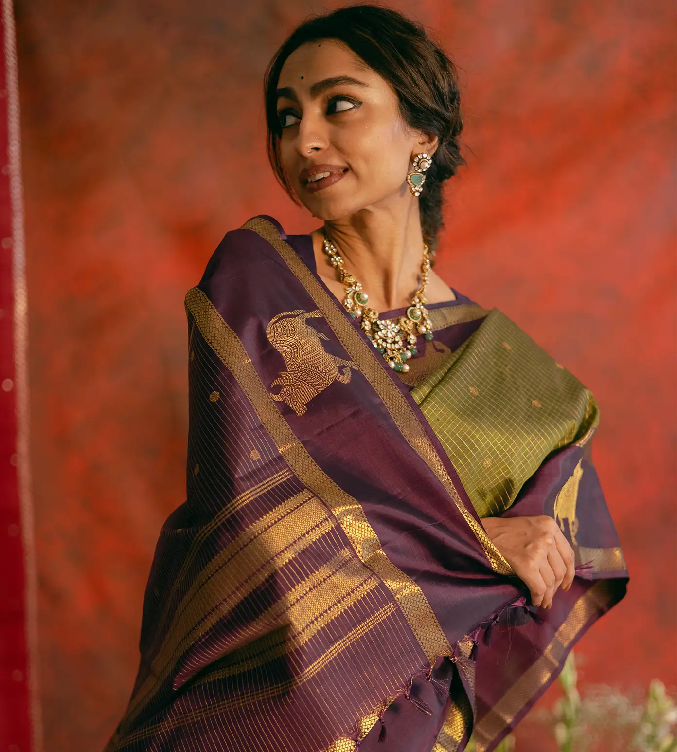 green-kanchipuram-silk-saree-d10132277-d