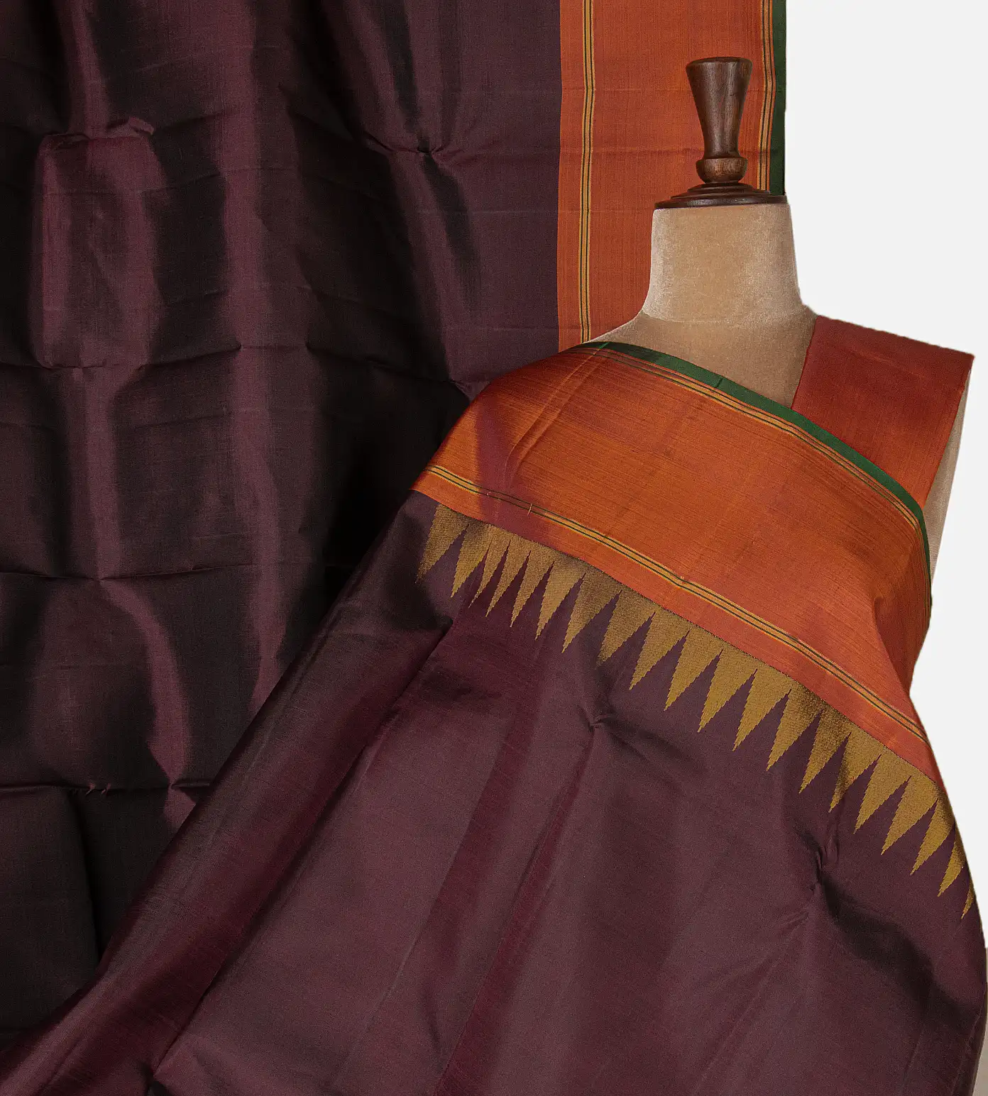 deep-maroon-kanchipuram-silk-saree-d08118815-a