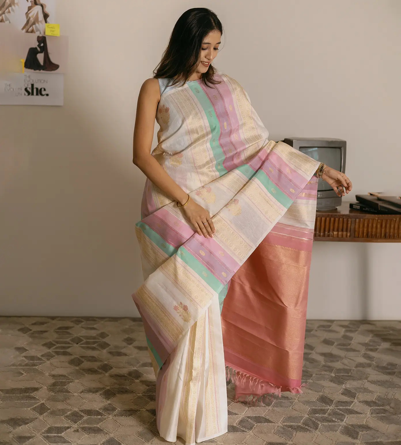 multicolour-linen-kanchipuram-silk-saree-d11137969-b
