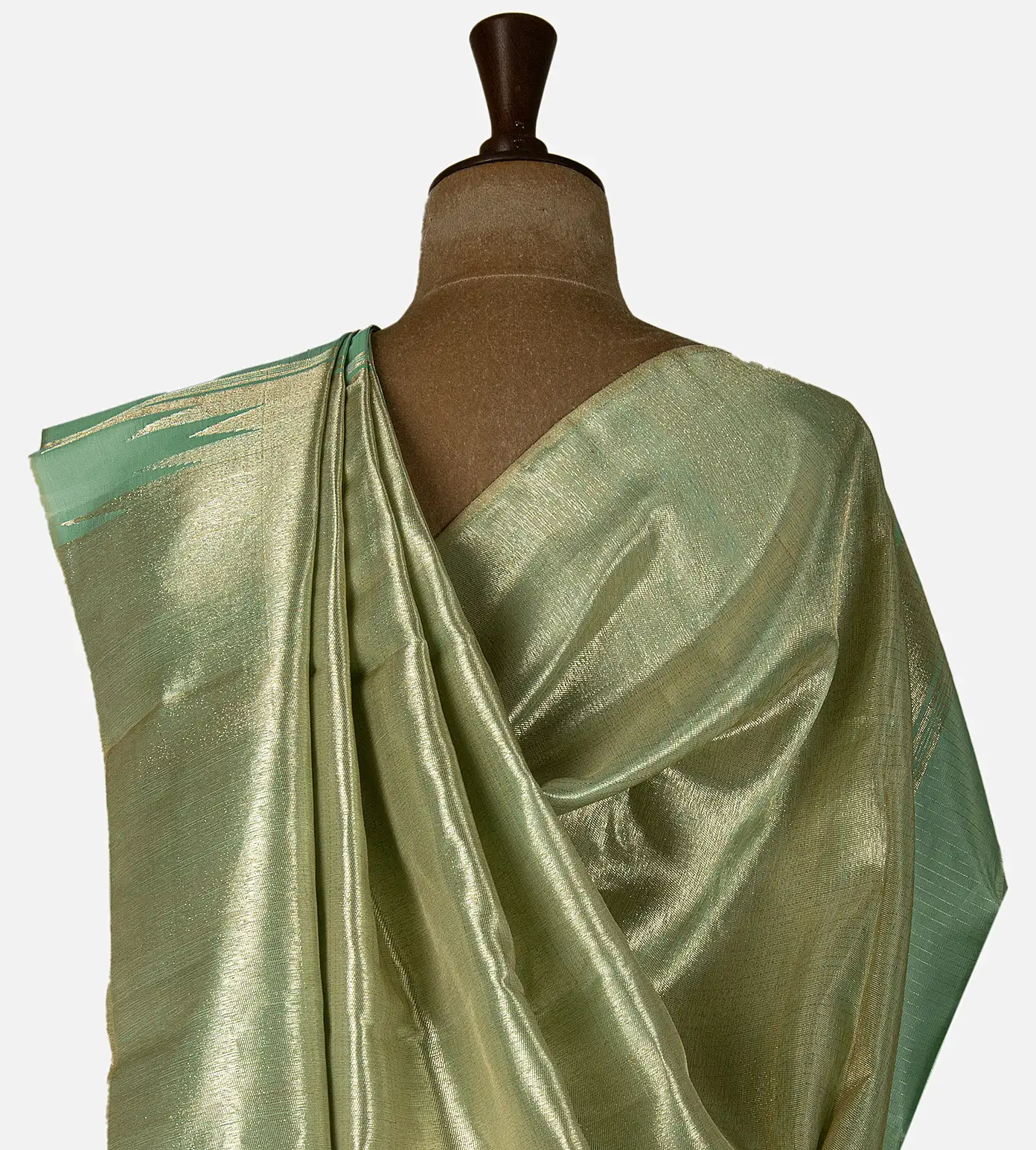 green-kanchipuram-silk-saree-d11135713-c