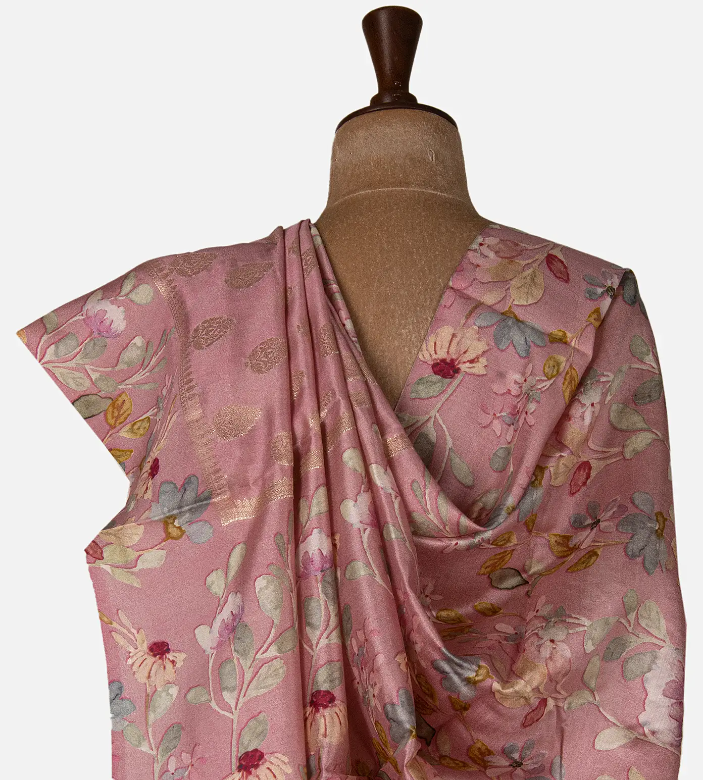 light-pink-chaniya-silk-saree-d06110900-c