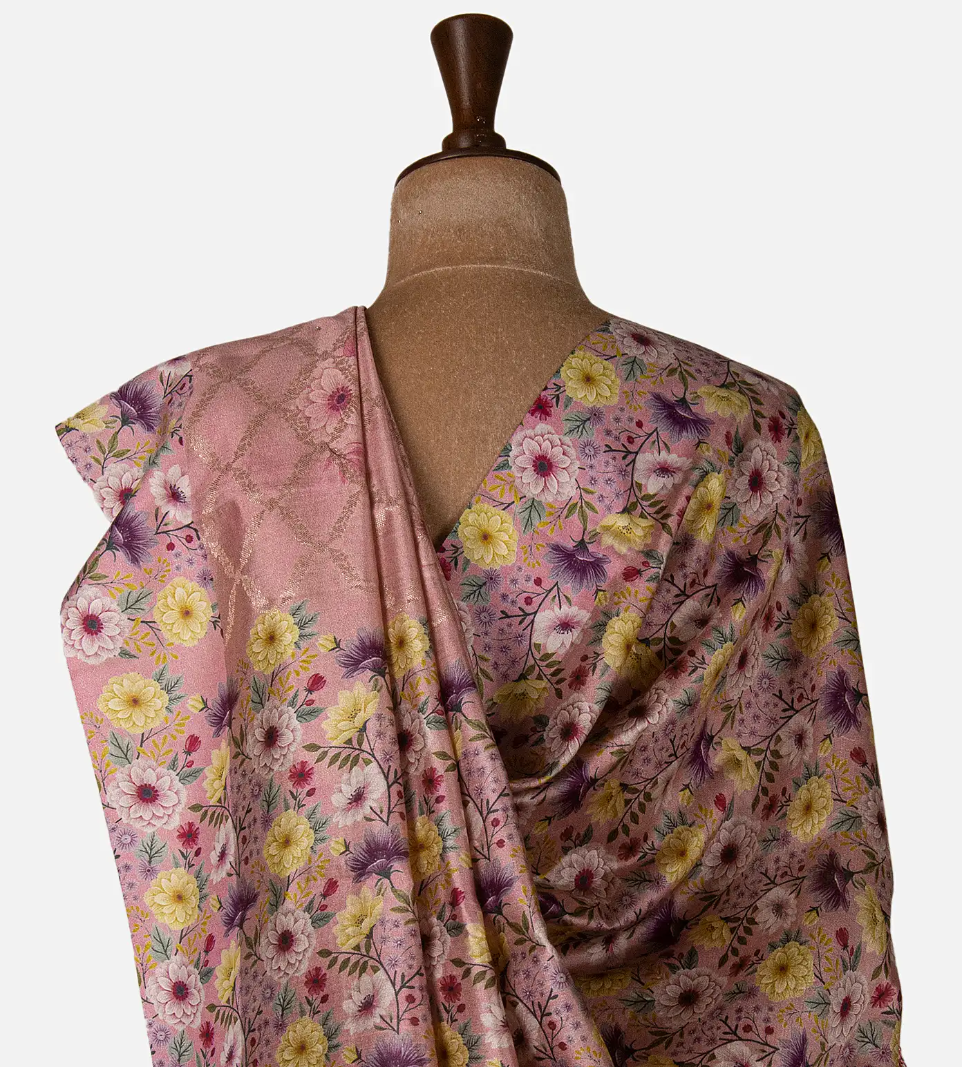 light-pink-chaniya-silk-saree-d07111463-c