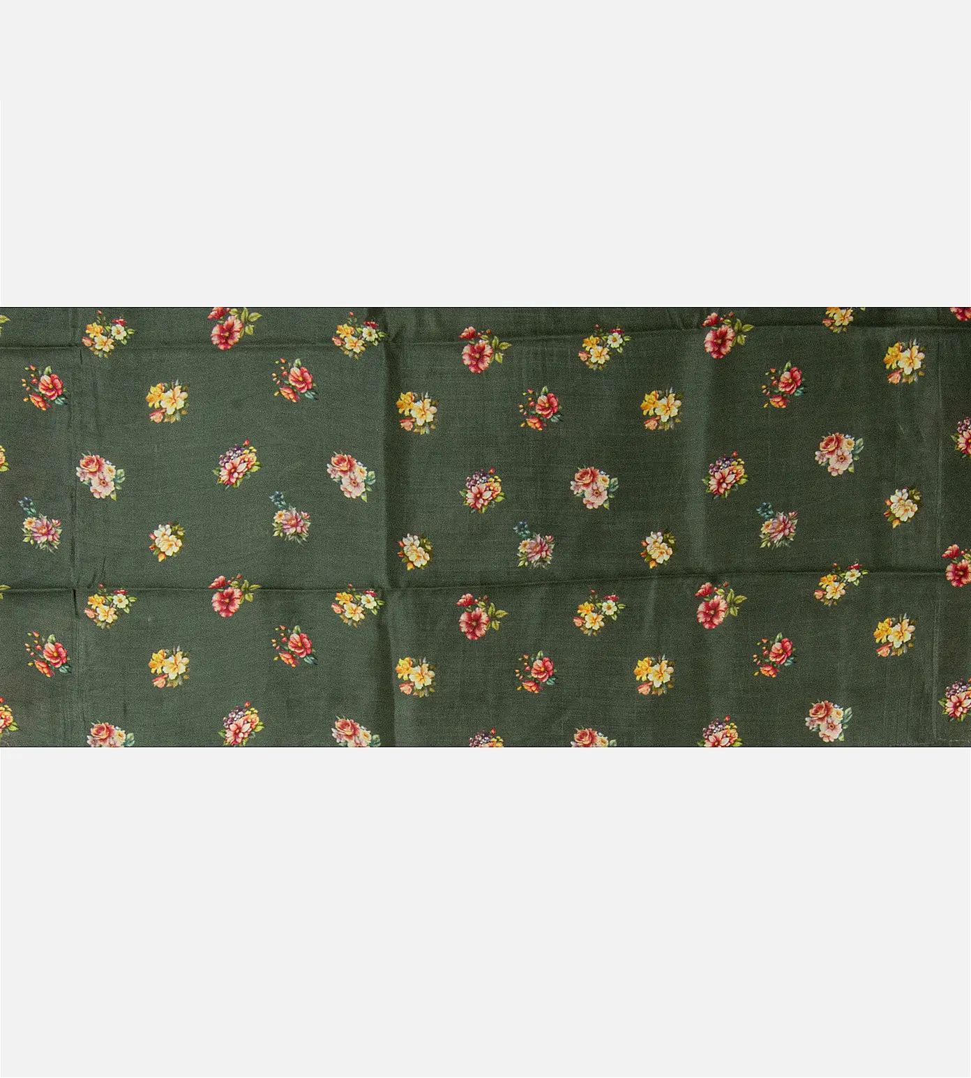 green-chaniya-silk-saree-d09126581-d