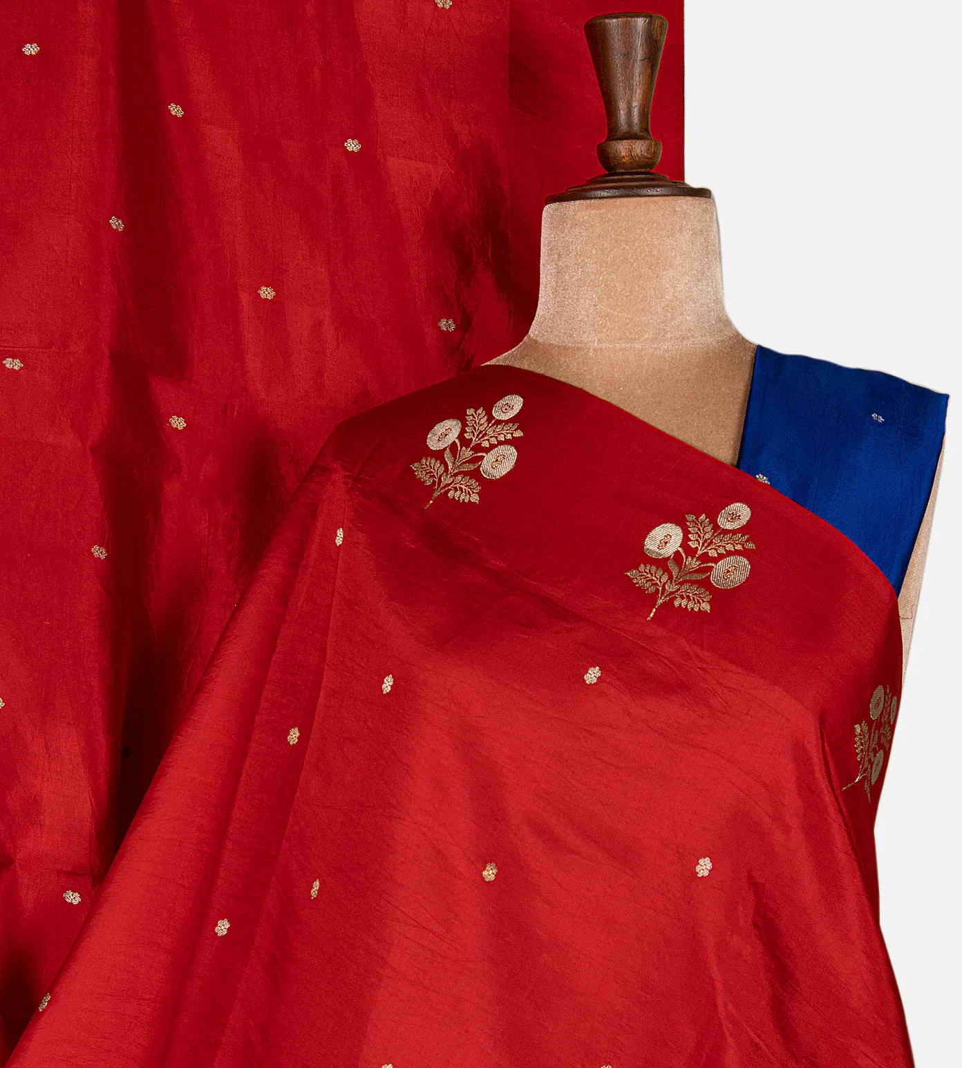 red-banarasi-kattan-silk-saree-d09127294-a