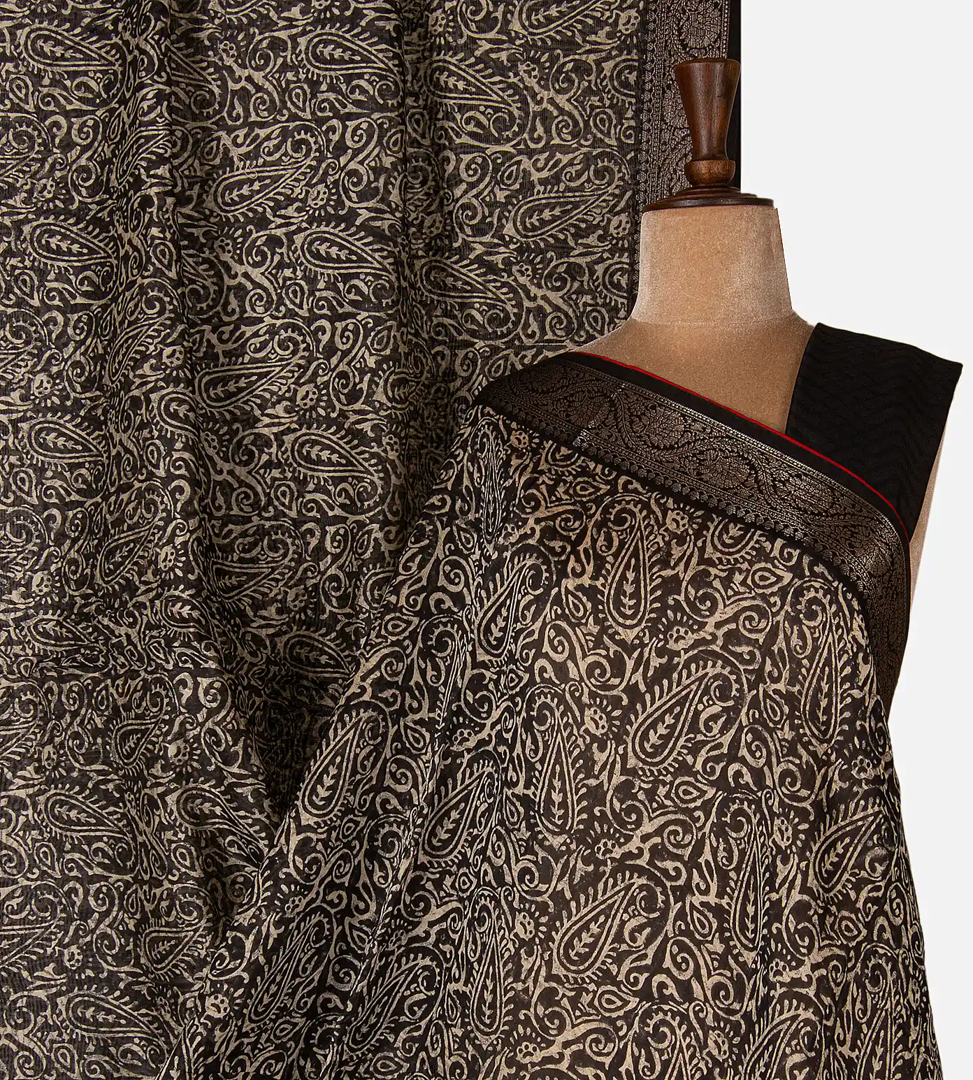 black-chanderi-cotton-saree-d09123031-a