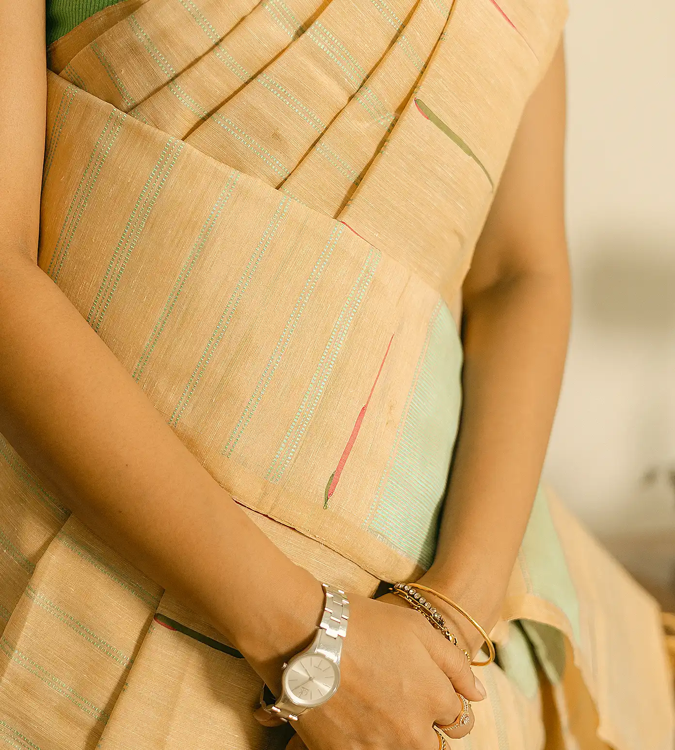 beige-linen-kanchipuram-silk-sarees-d09127064-c