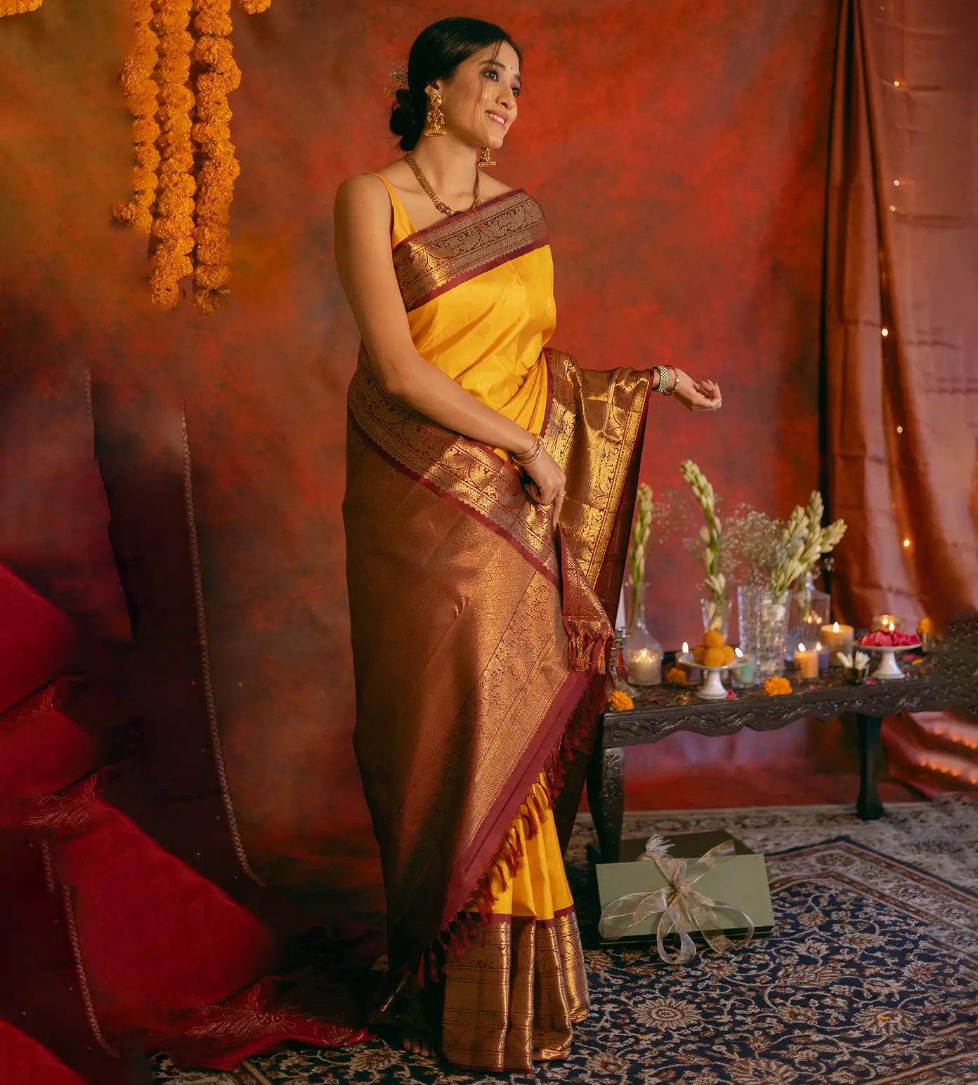 yellow-kanchipuram-silk-saree-d11137679-b