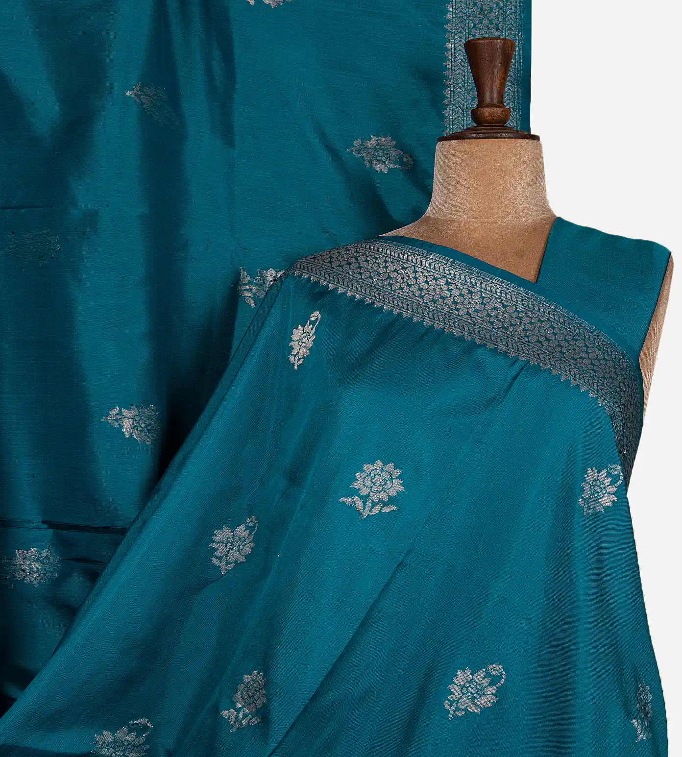 blue-banarasi-paithani-silk-saree-d11134652-a