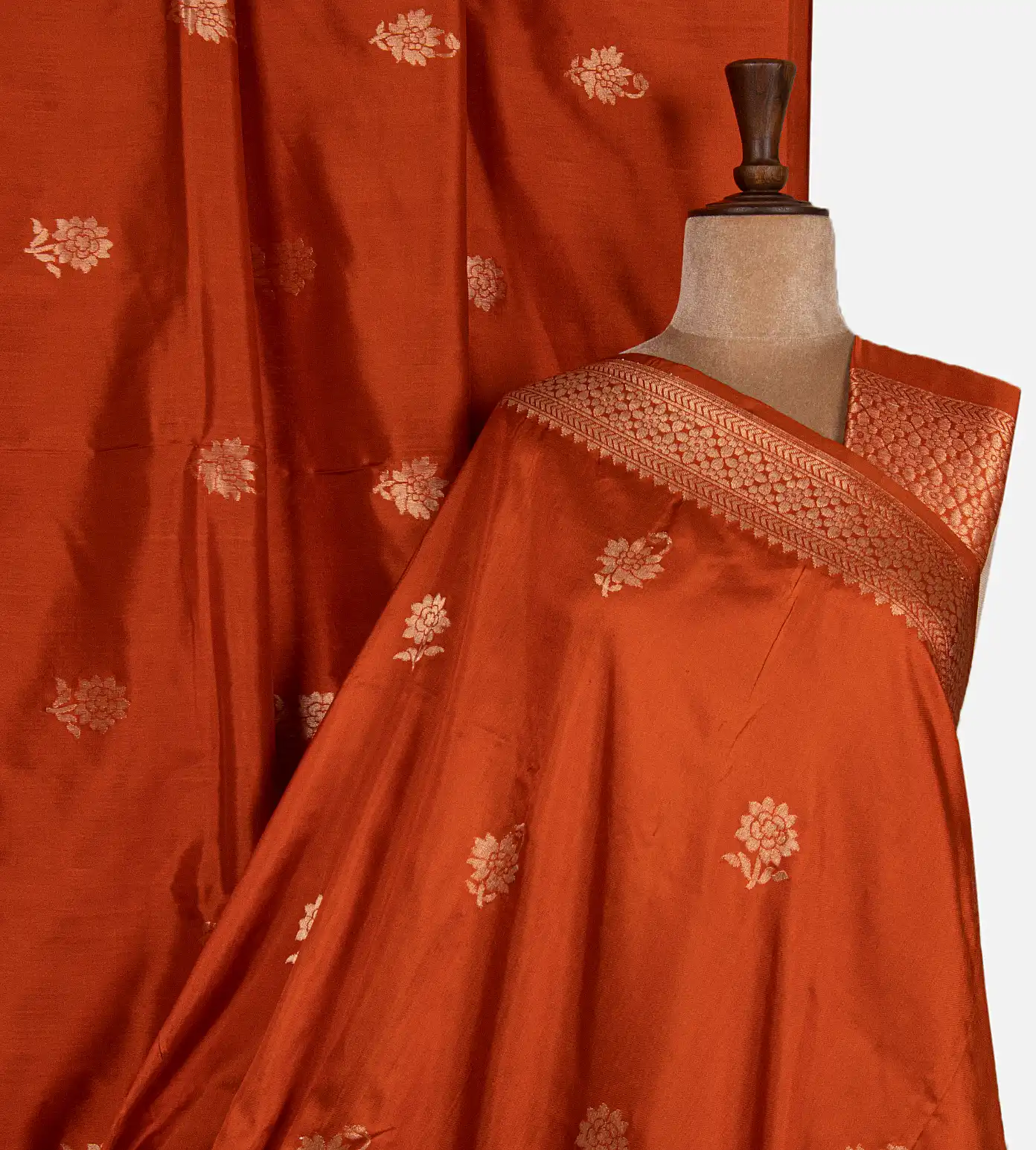 orange-banarasi-paithani-silk-saree-d11134650-a