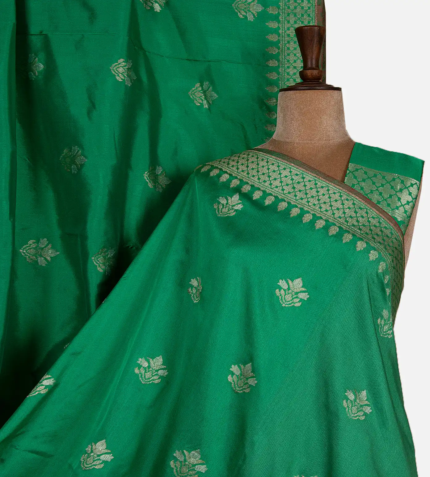 jade-green-banarasi-paithani-silk-saree-d08118032-a