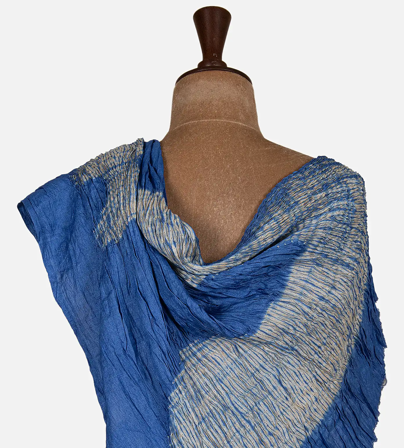 blue-shibori-tussar-bandhani-saree-d08117673-c