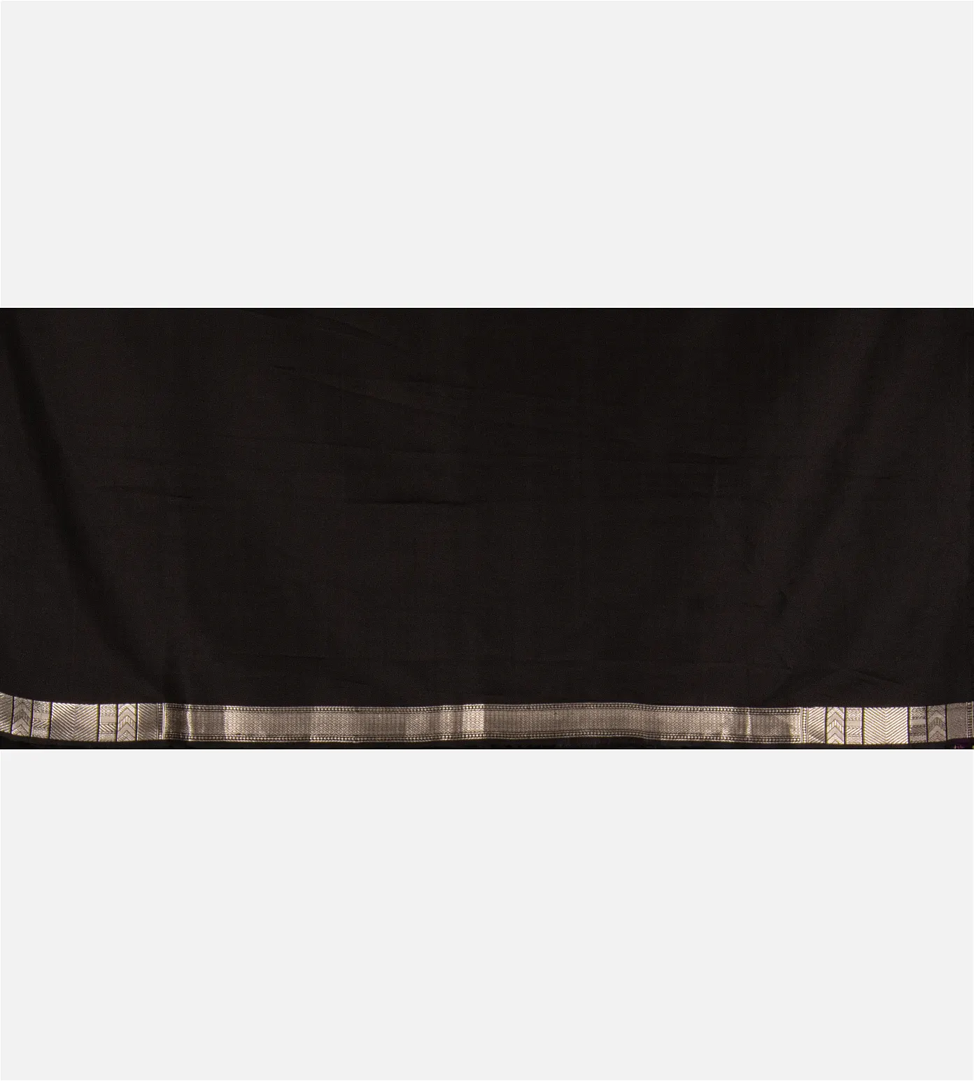 black-banarasi-mashru-silk-saree-c0967208-d