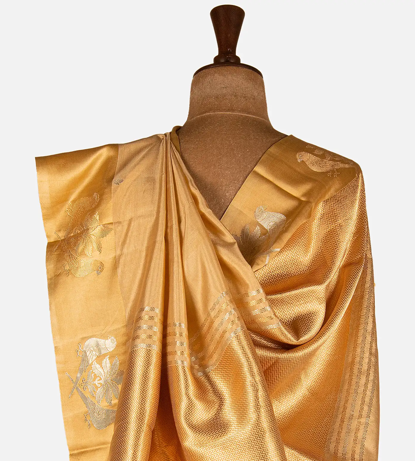 beige-banarasi-kattan-silk-saree-d11136379-c