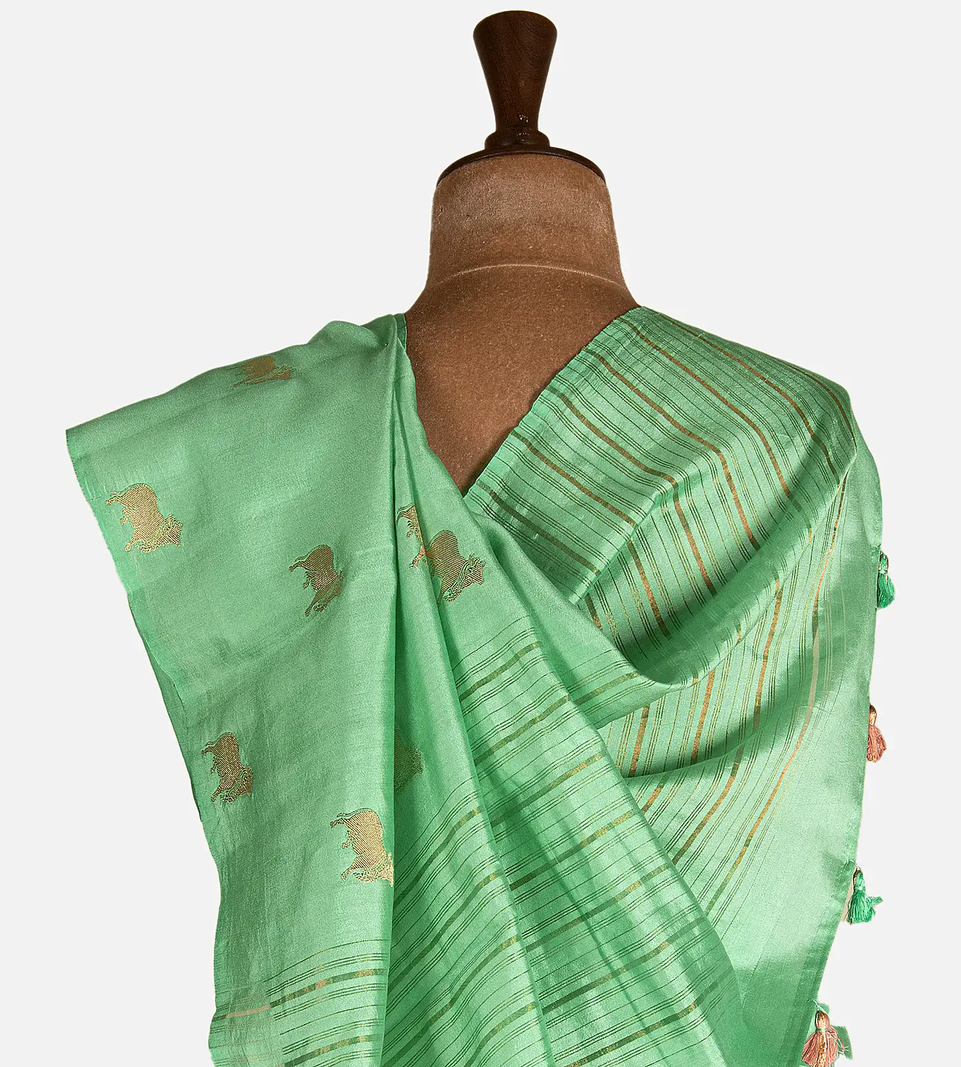 green-chaniya-silk-saree-d10133738-c