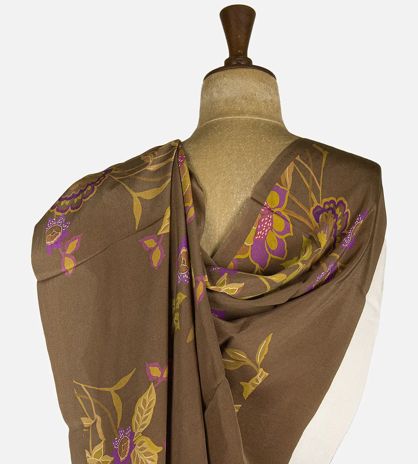 brown-crepe-saree-d11139538-c