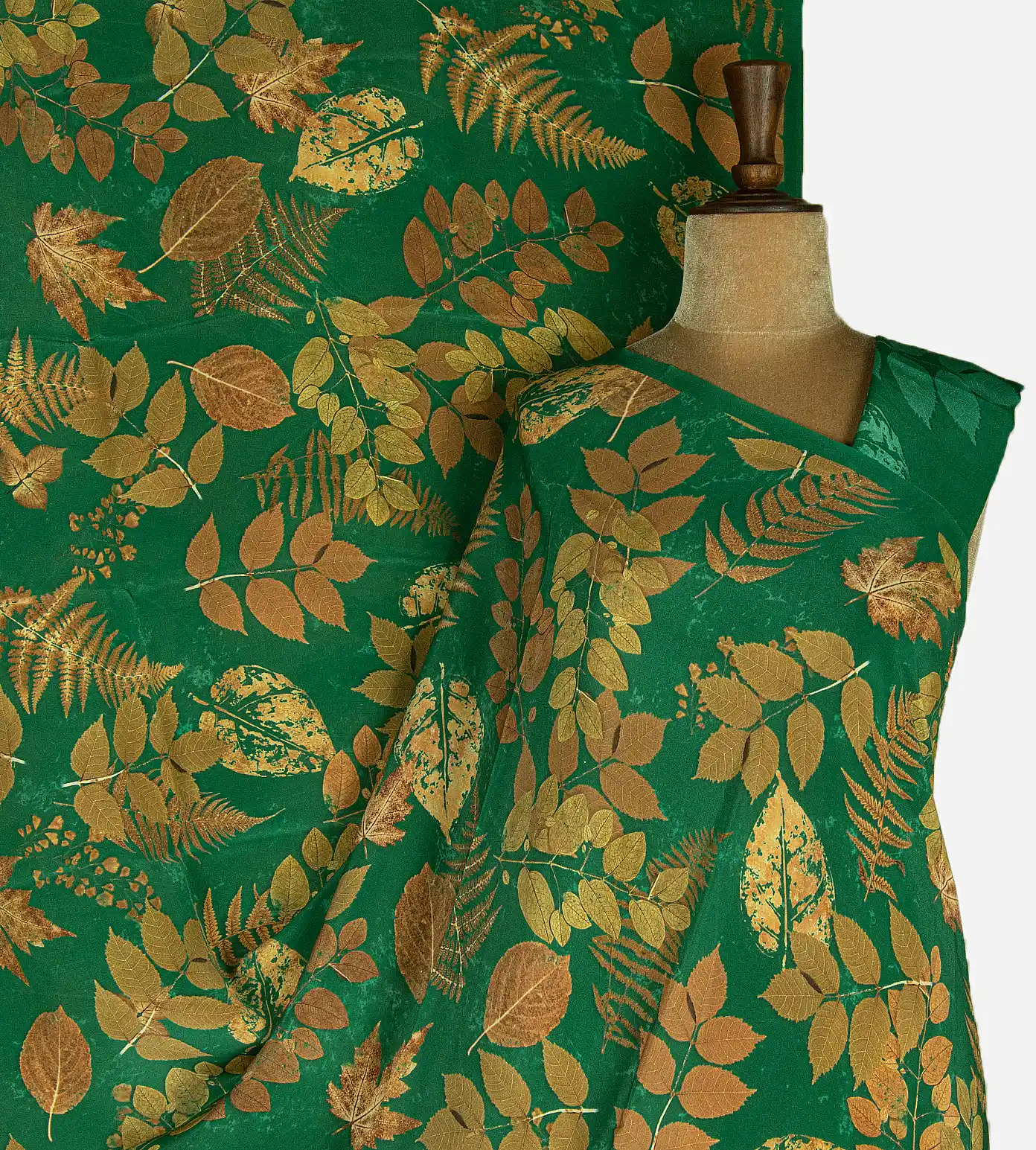 green-crepe-saree-d11139537-a