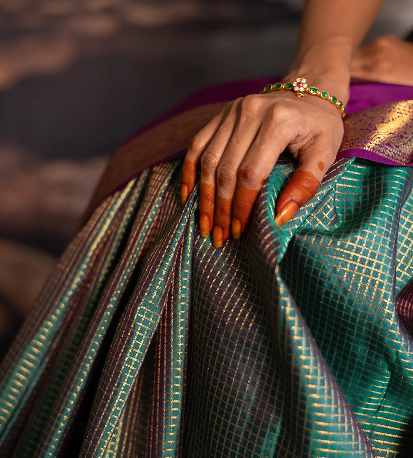 peacok-blue-kanchipuram-silk-saree-d11137868-c