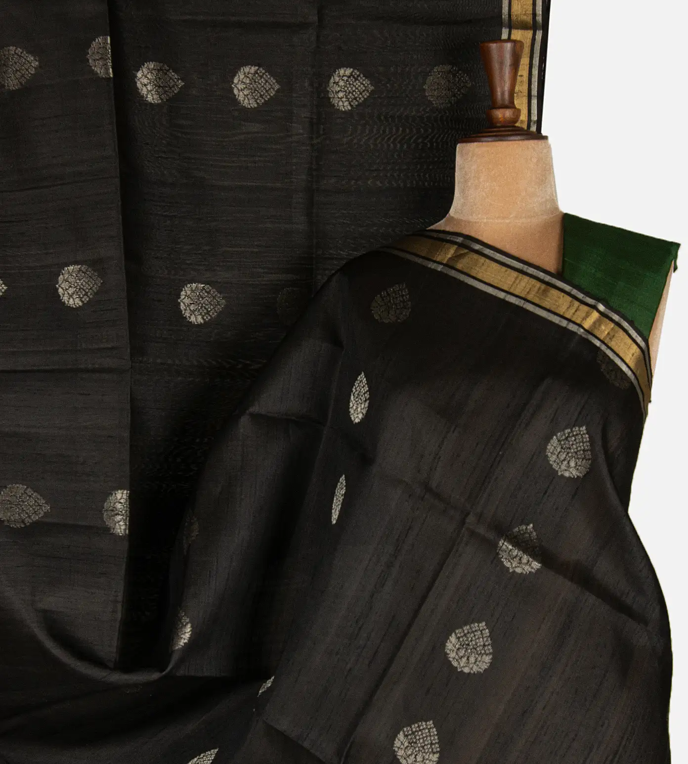black-raw-silk-saree-d11138685-a