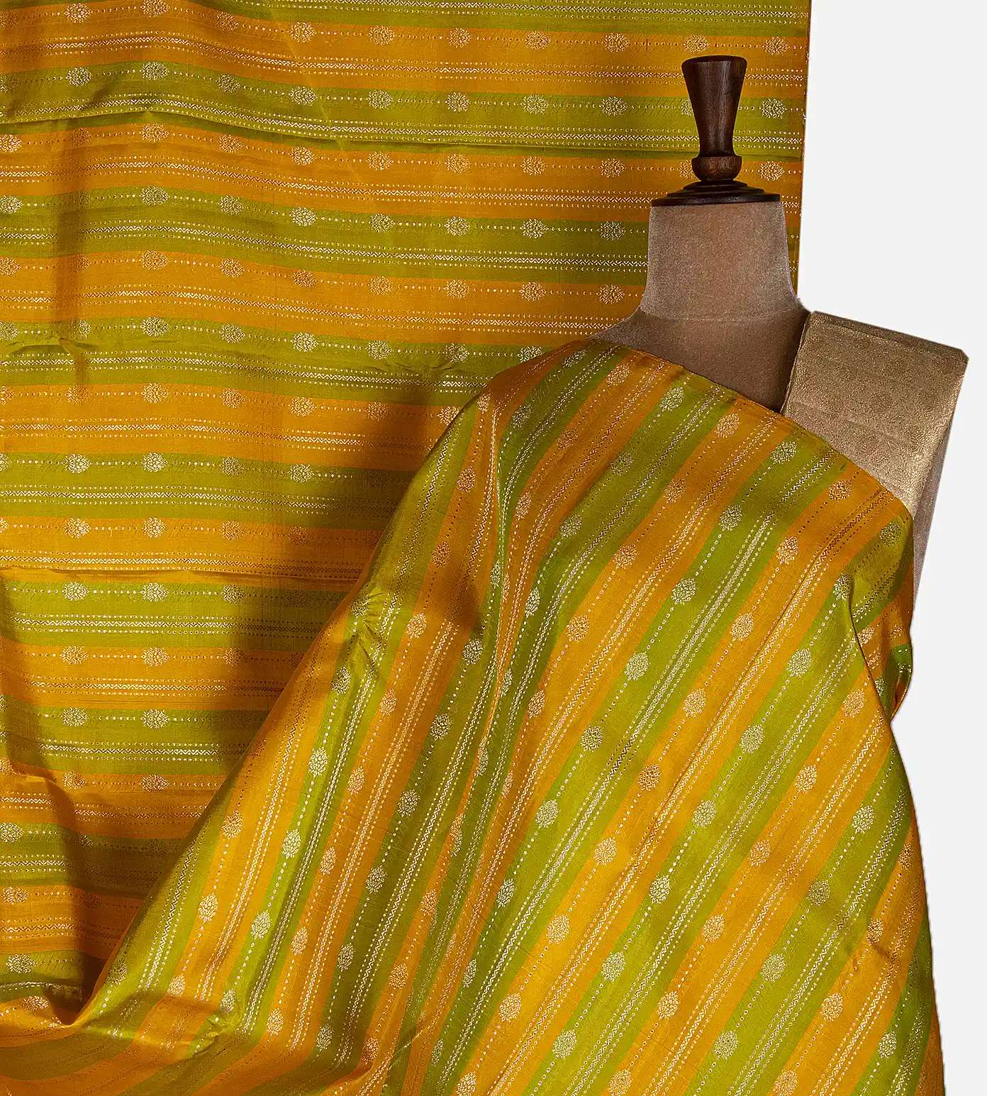 yellow-and-light-green-kanchipuram-silk-saree-d12140483-a