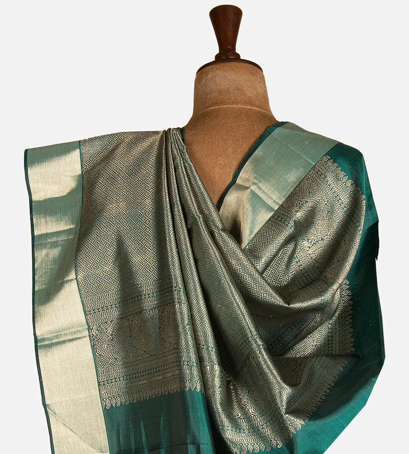 blue-kanchipuram-silk-saree-d09122830-c