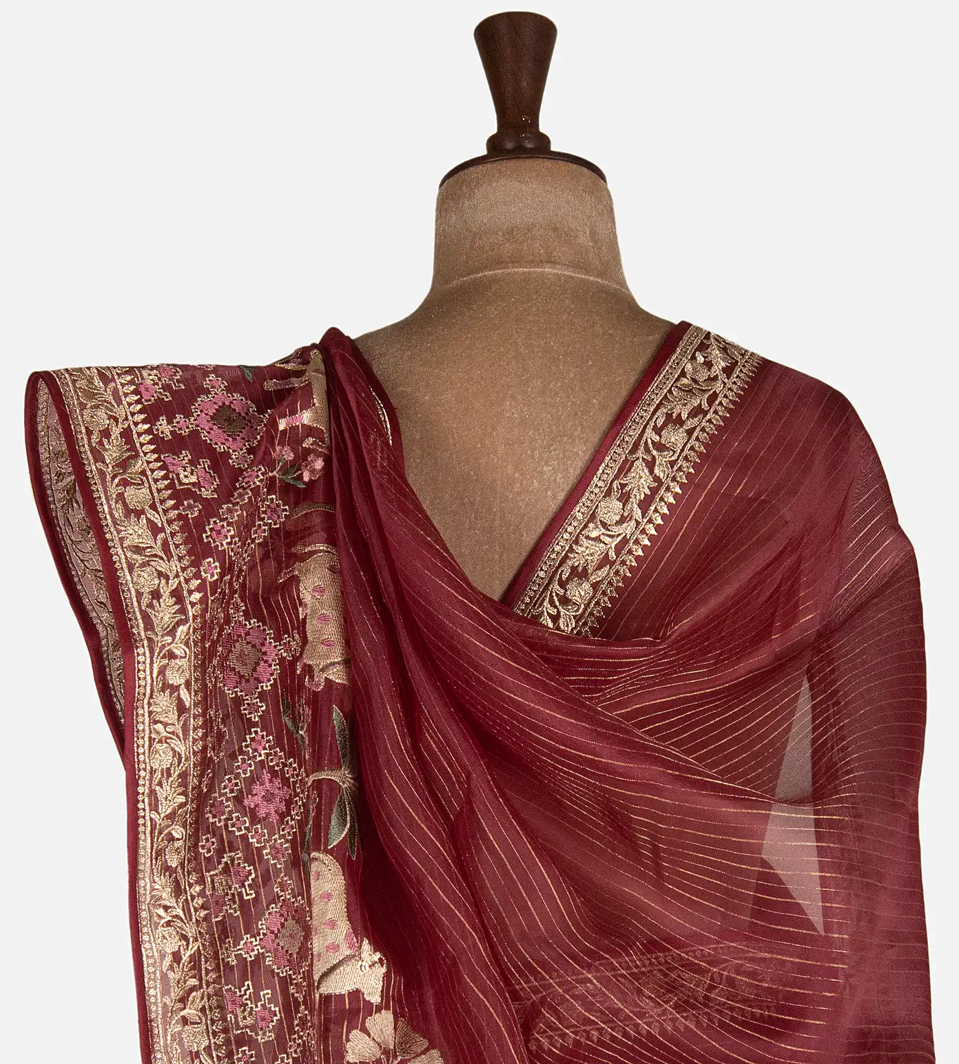 maroon-organza-saree-d11138994-c