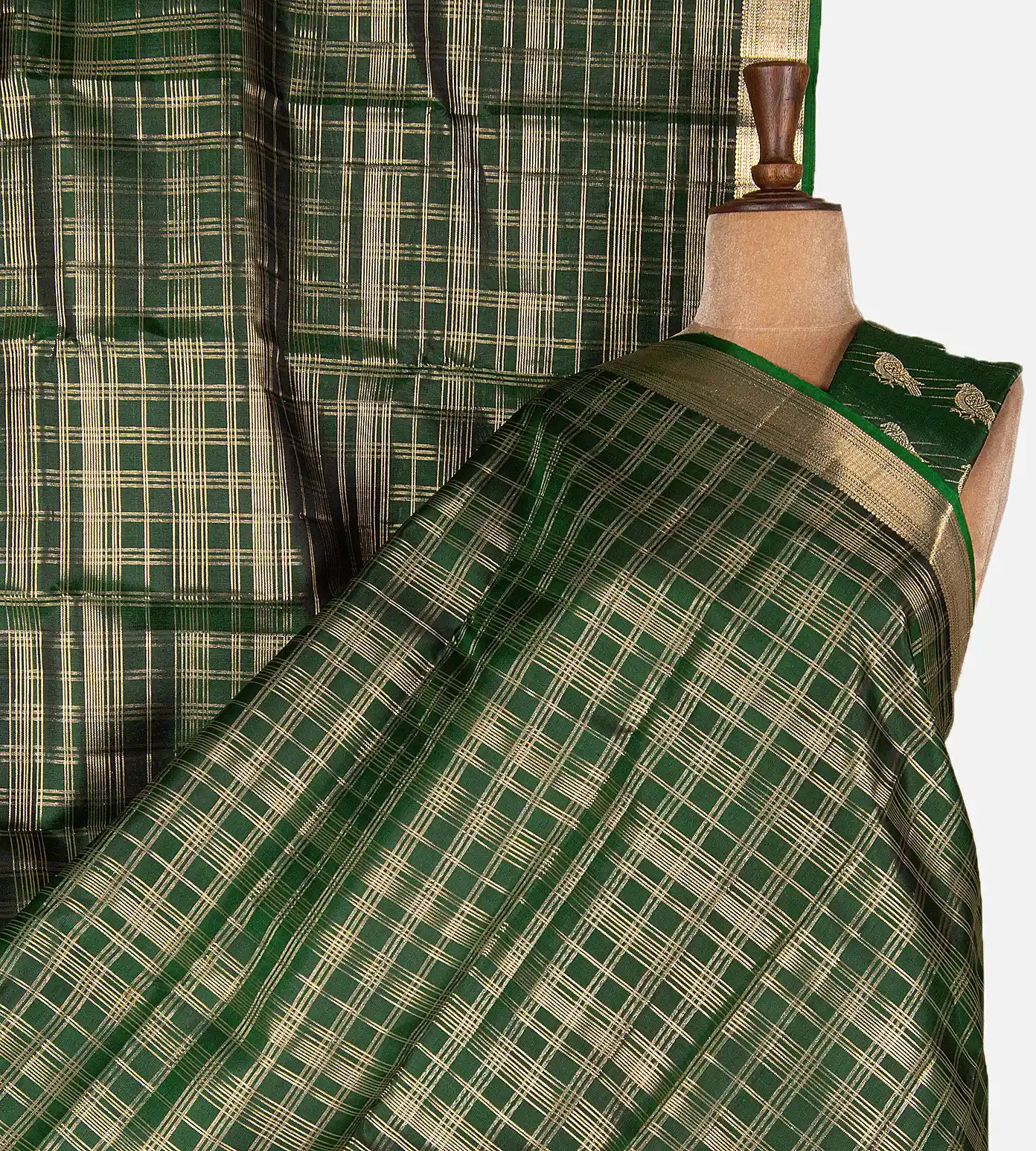 green-kanchipuram-silk-saree-d11139516-a