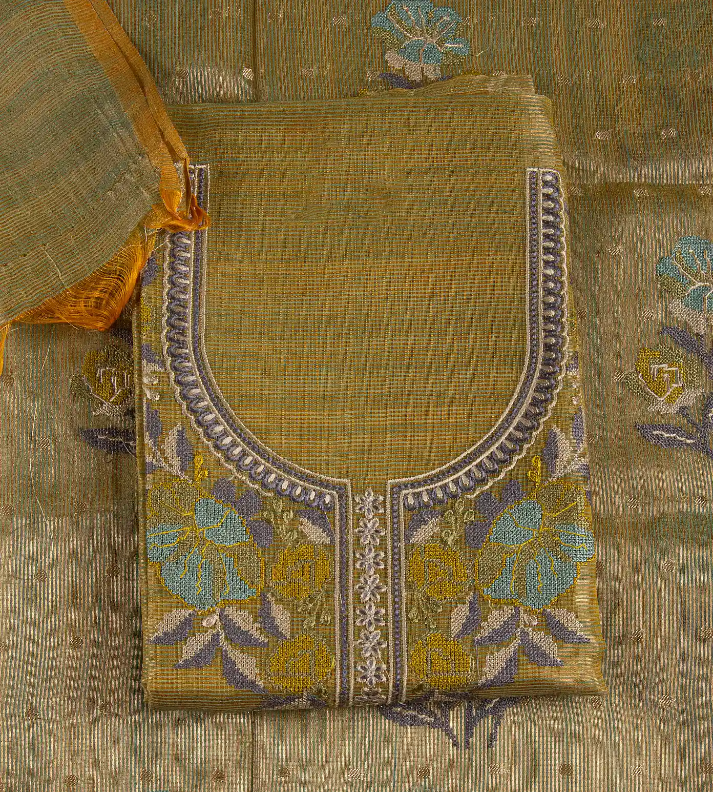 green-semi-tussar-salwar-e01144498-a