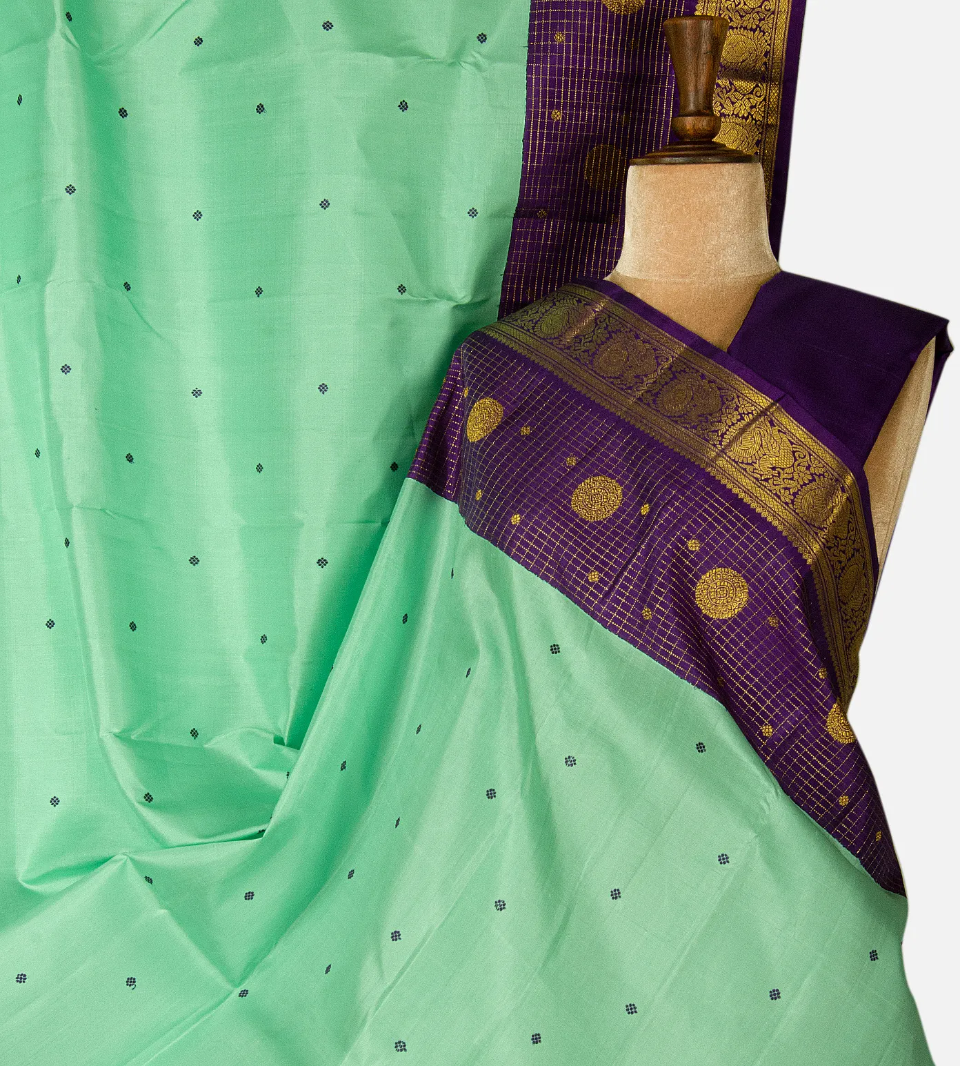 mint-green-kanchipuram-silk-saree-d12140455-a