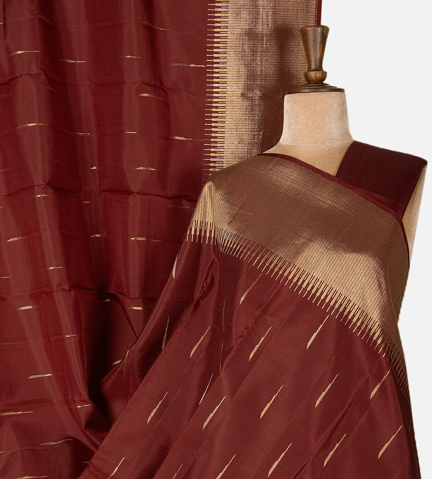 maroon-kanchipuram-silk-saree-d08119879-a