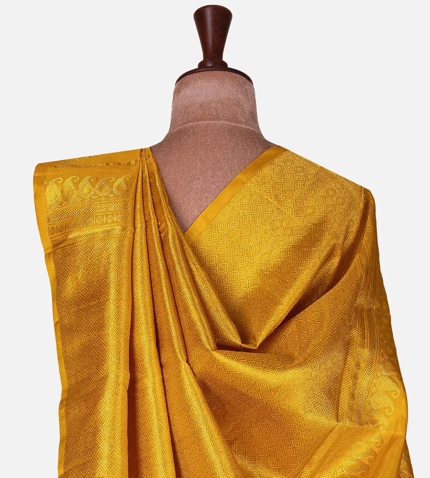 yellow-kanchipuram-silk-saree-d12140887-c
