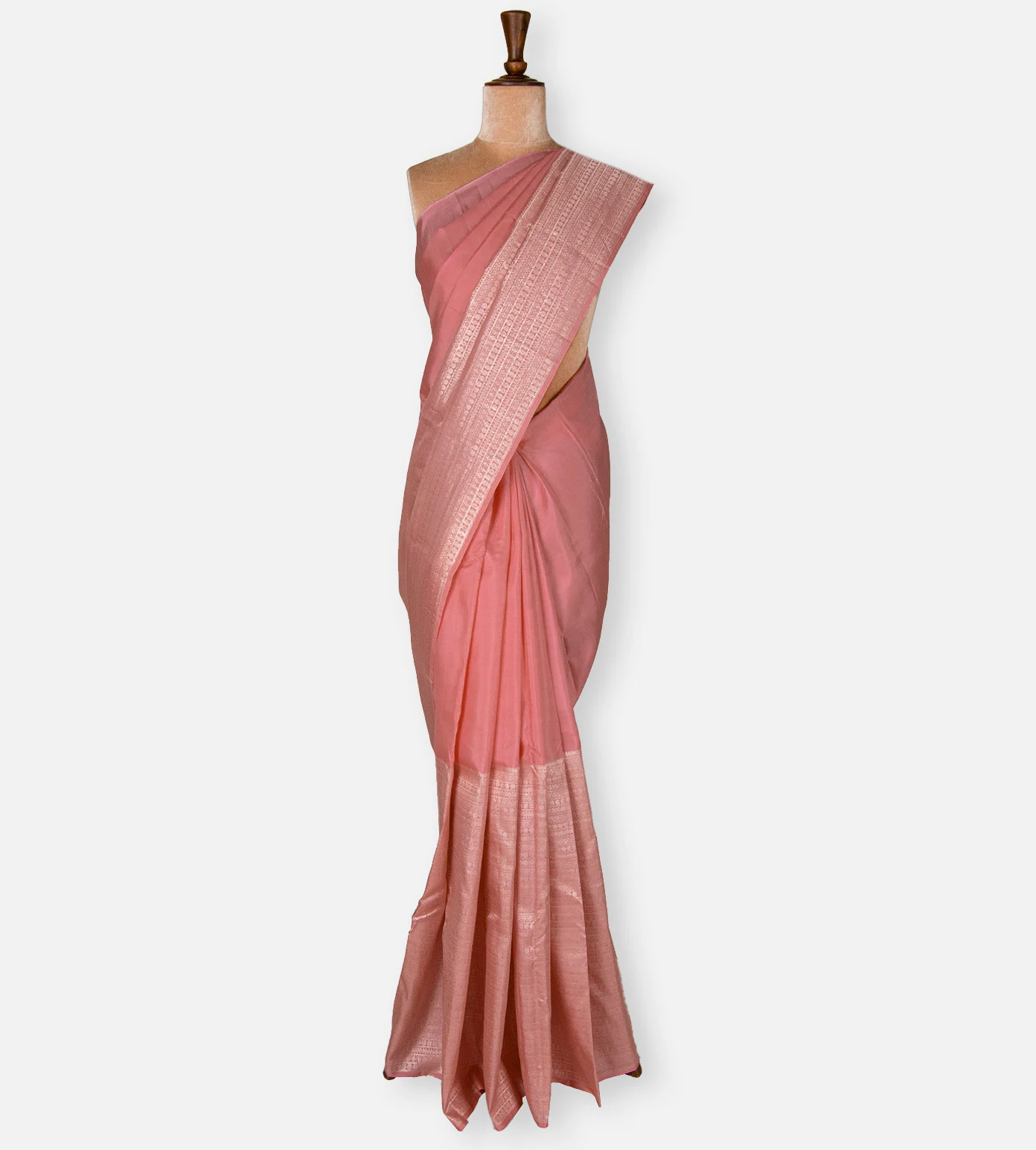 salmon-pink-kanchipuram-silk-saree-e01144412-b