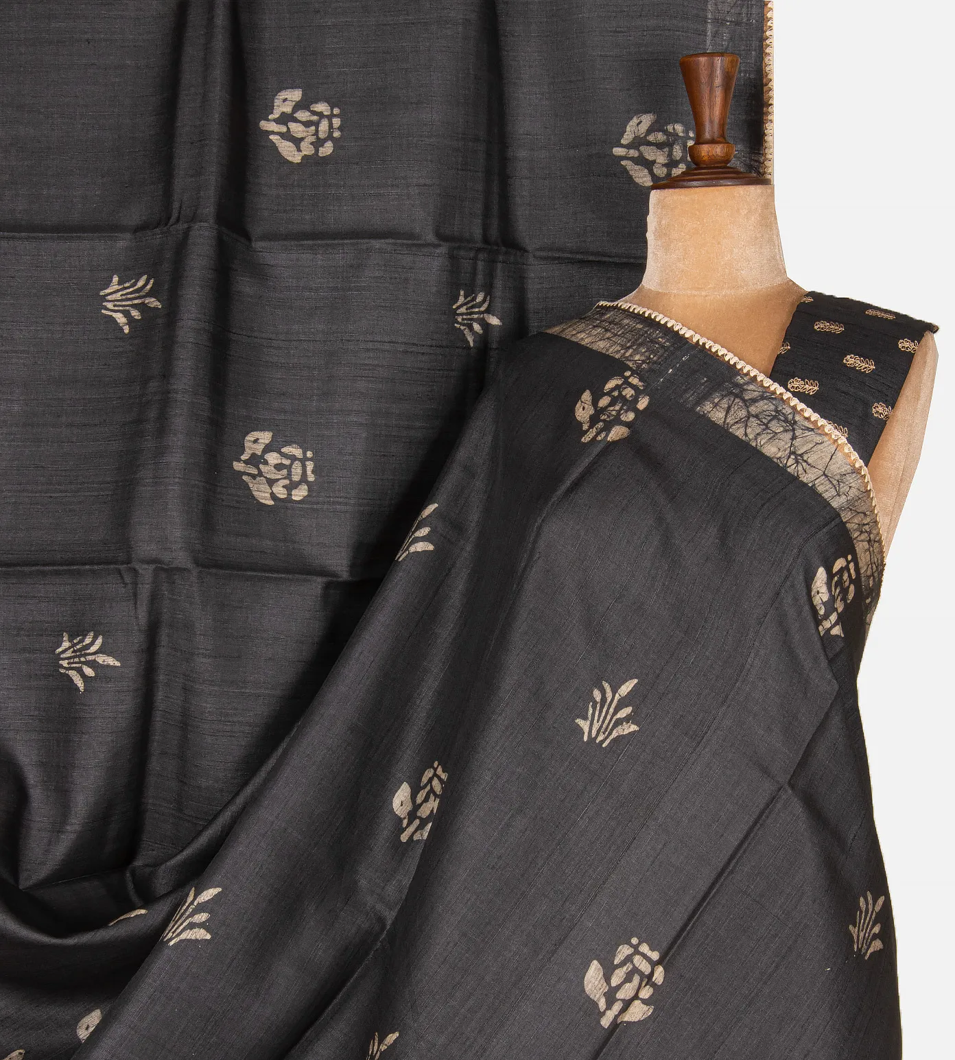 elephant-grey-tussar-saree-d07112619-a