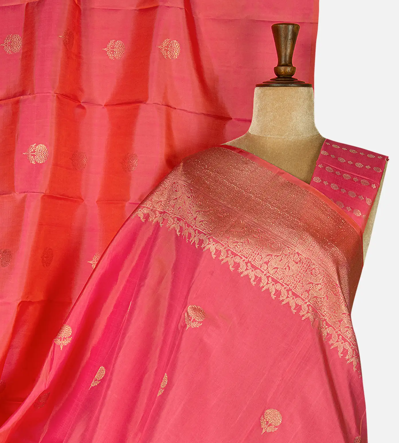 oranjish-pink-kanchipuram-silk-saree-d10132799-a