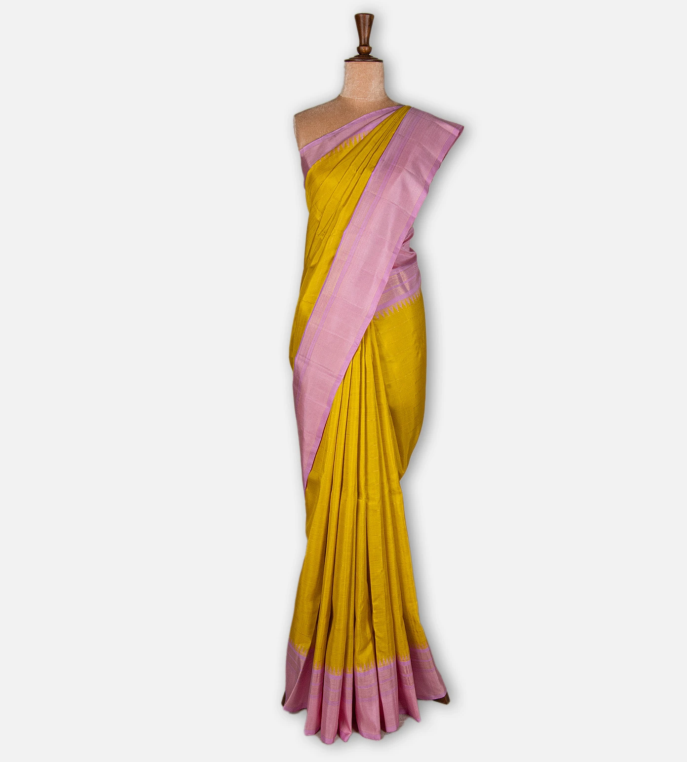 yellow-kanchipuram-silk-saree-e01144788-b