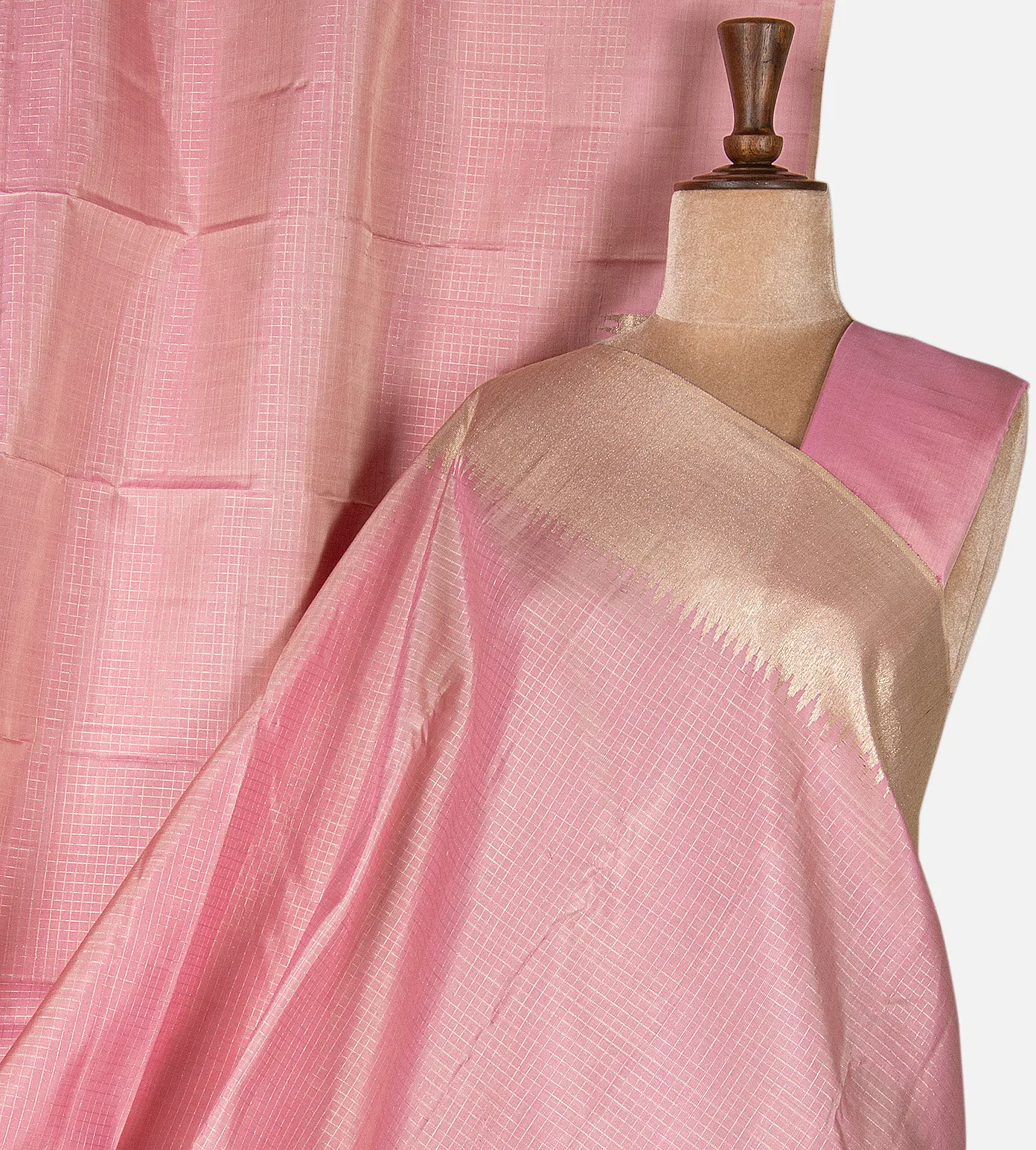 light-pink-kanchipuram-silk-saree-e01144770-a