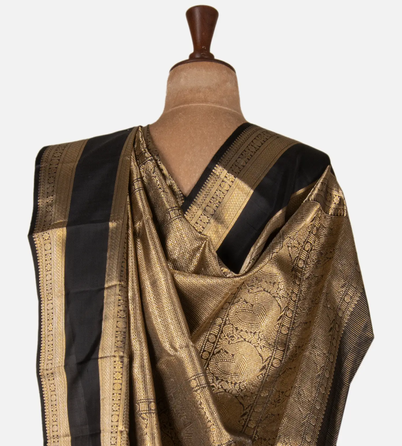 black-kanchipuram-silk-saree-d12142039-c