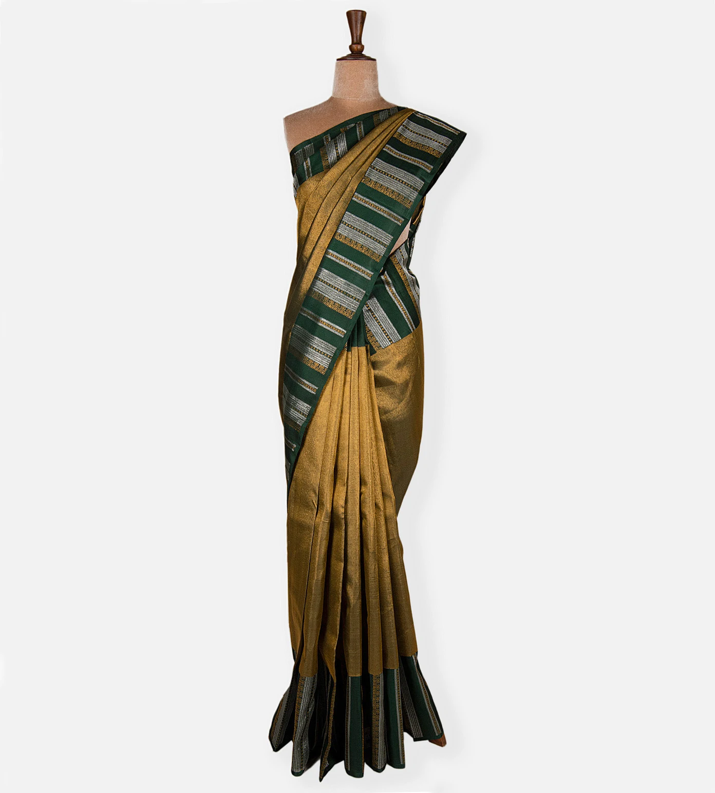 green-and-gold-kanchipuram-silk-saree-e01144415-b
