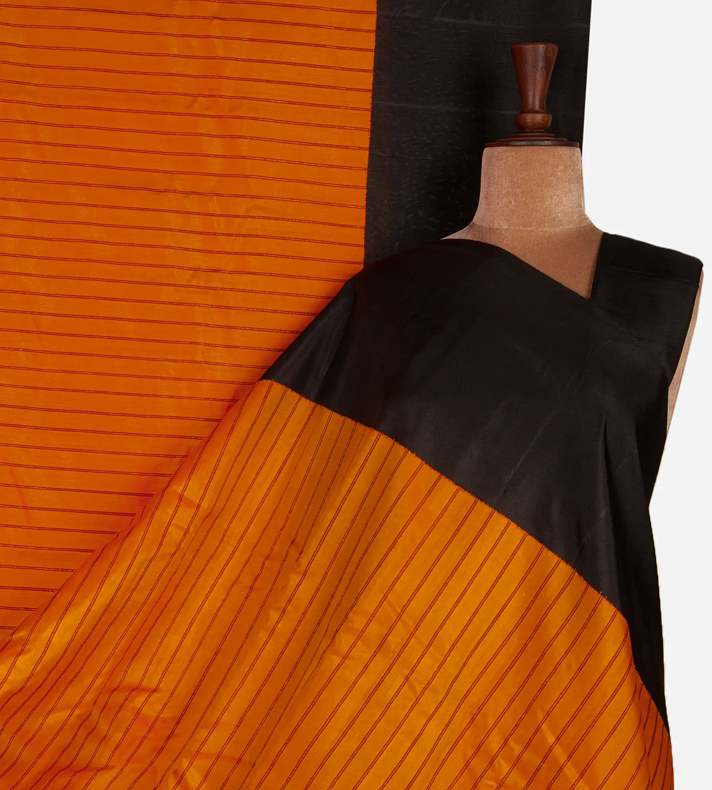 orange-gadwal-silk-saree-d10133519-a