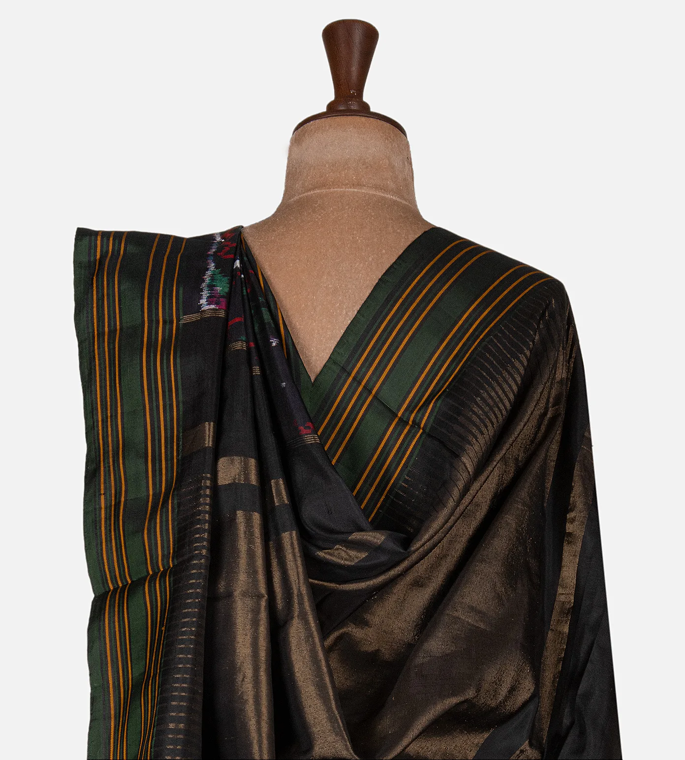 black-patola-silk-saree-d04103165-c